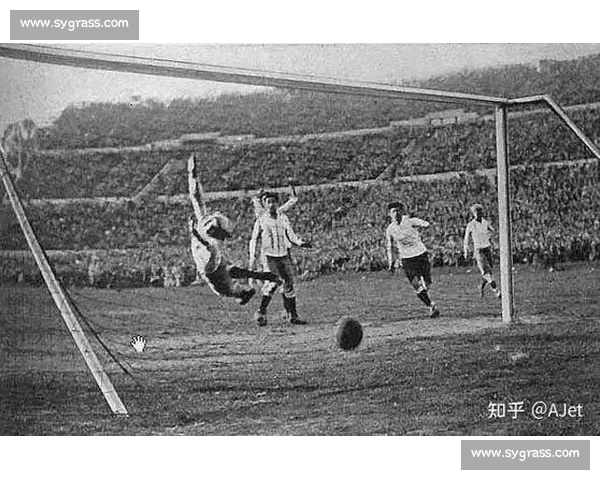 全球足球发展新趋势与战术技术融合及产业变革的未来走向